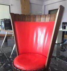 超低價急售高檔辦公用品 理性選擇，抓住機遇